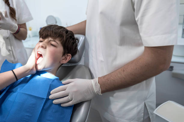 Best Broken or Chipped Tooth Repair in Kingsley, IA